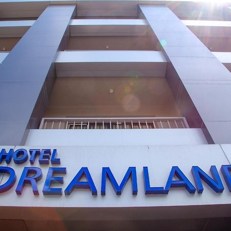 Hotel Dreamland Pune Exteriör bild